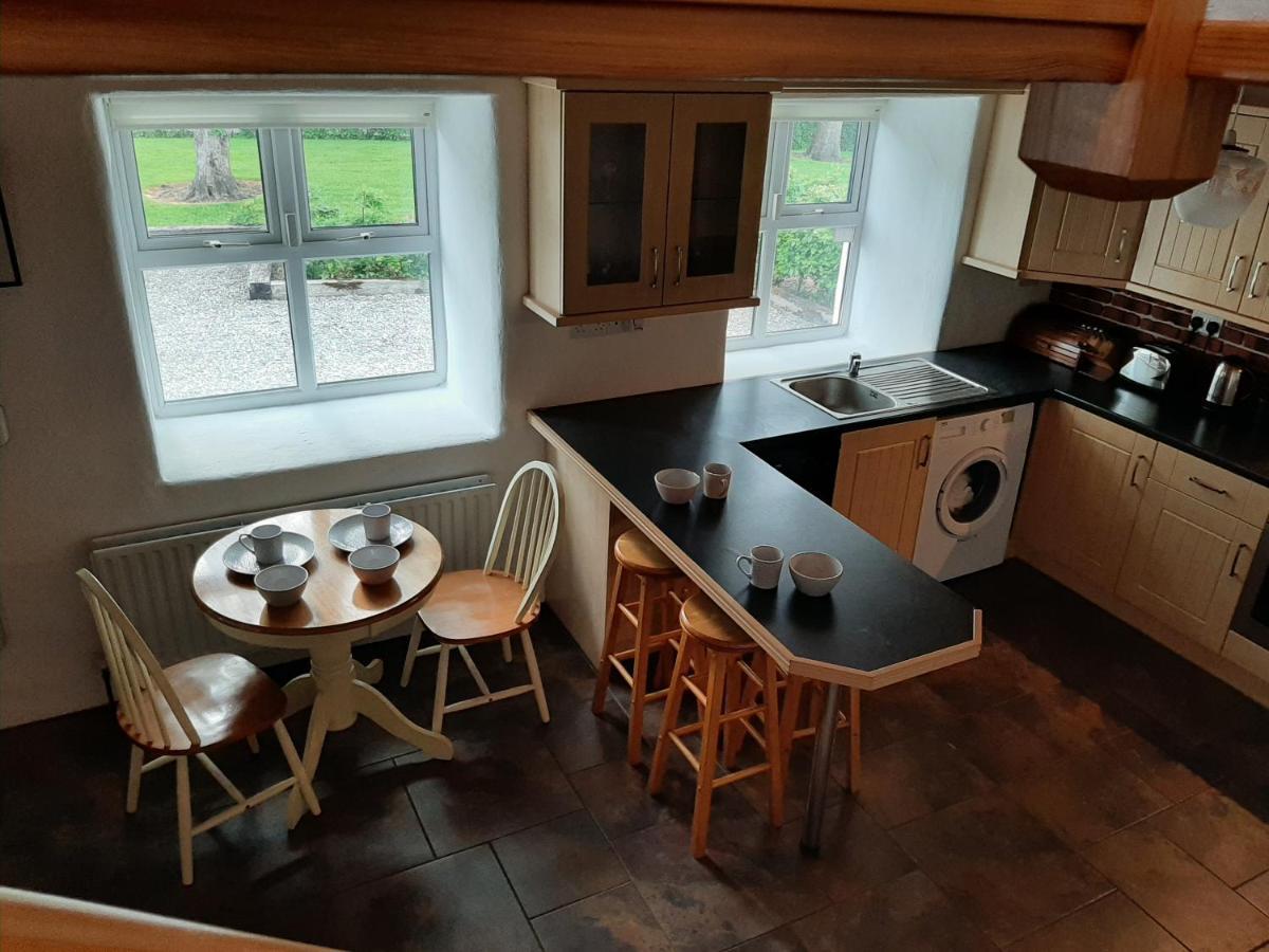 Traditional Cosy Cottage With Beautiful Views Westport Exterior foto